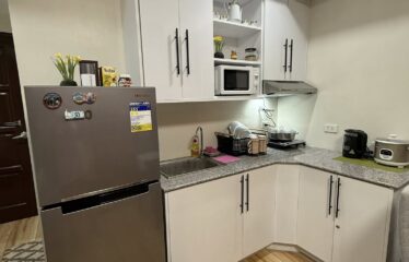 STUDIO Unit with cozy Balcony